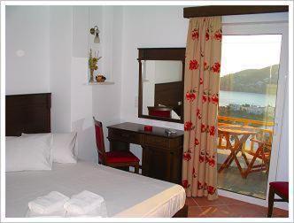 Rita'S Place Hotel Chora  Buitenkant foto